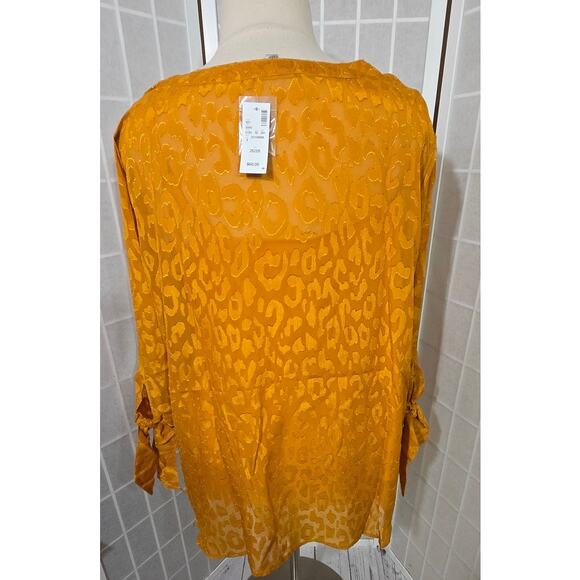 NWT Avenue Mustard Semi Sheer Leopard Jacquard Popover Tunic Plus Size: 26/28 - Picture 7 of 7